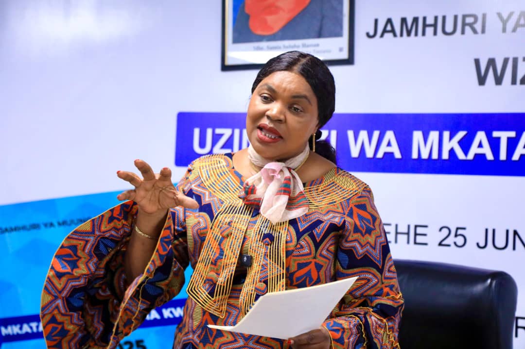 Waziri Mhagama ametoa Agizo Vituo Vyote Vinavyotoa Huduma za Afya Viweke Wazi Mikataba Kwa Wateja