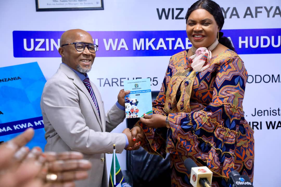 Waziri Mhagama ametoa Agizo Vituo Vyote Vinavyotoa Huduma za Afya Viweke Wazi Mikataba Kwa Wateja.