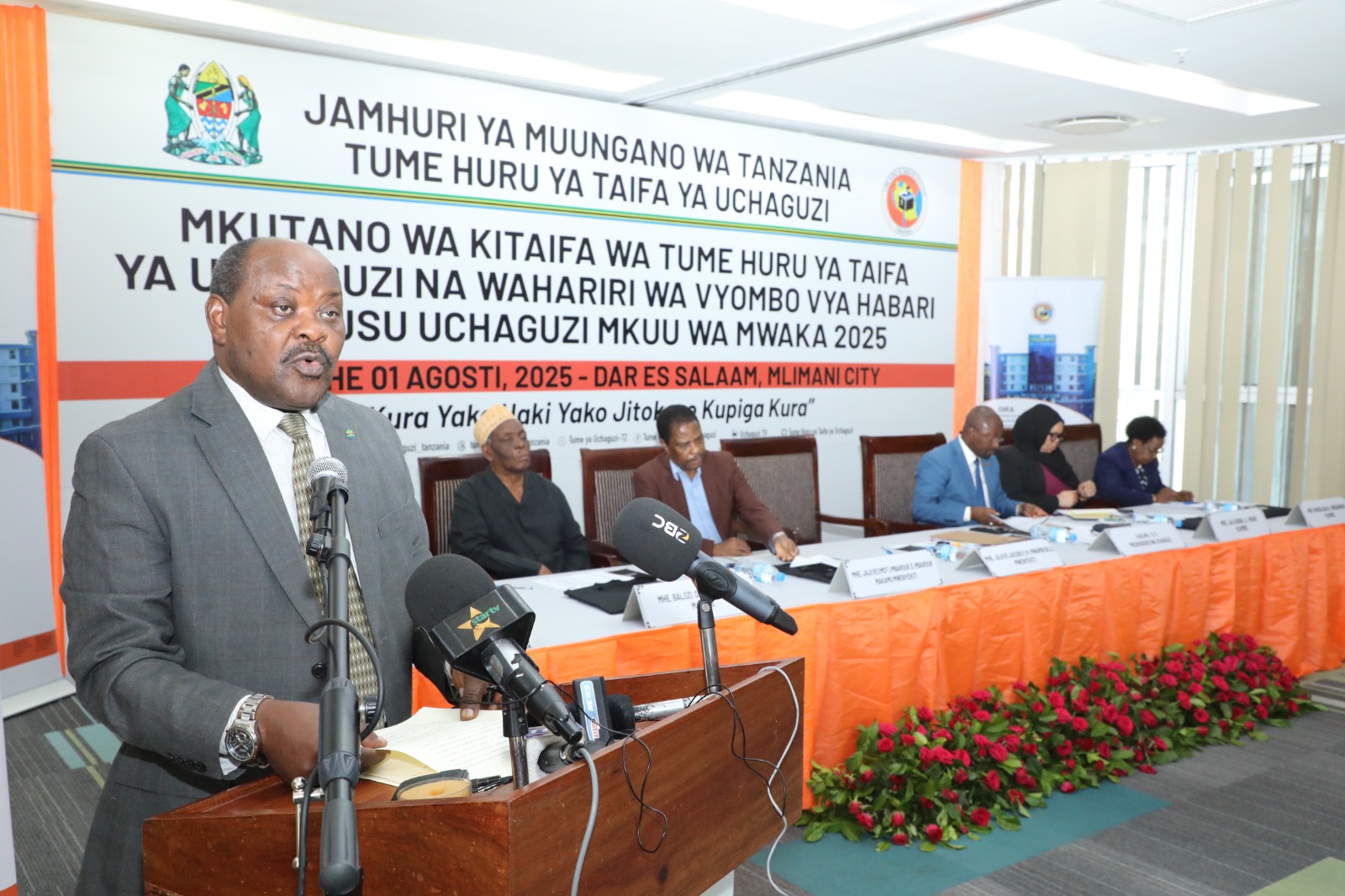 TUME YAVIHIMIZA VYOMBO VYA HABARI KURIPOTI HABARI ZA UCHAGUZI KWA USAHIHI