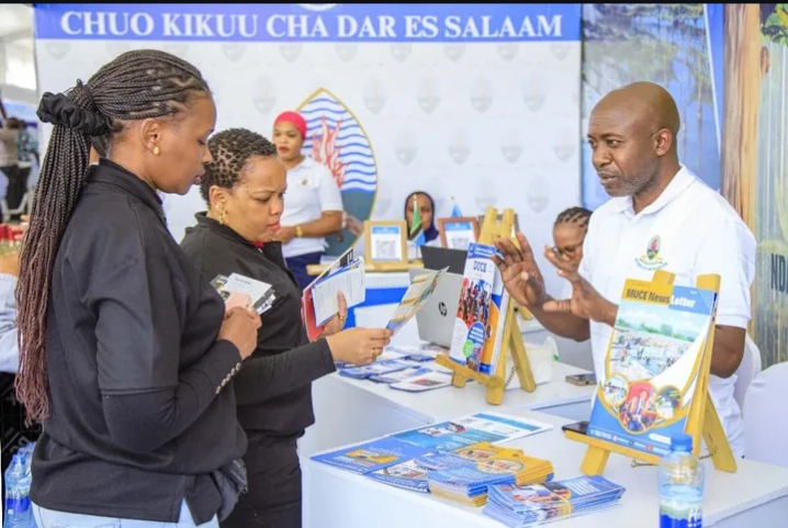Machali Apongeza Ubunifu wa Vijana UDSM,Awataka Wafugaji wa Samaki Kujifunza Teknolojia Mpya Zinazoboresha Sekta Hiyo