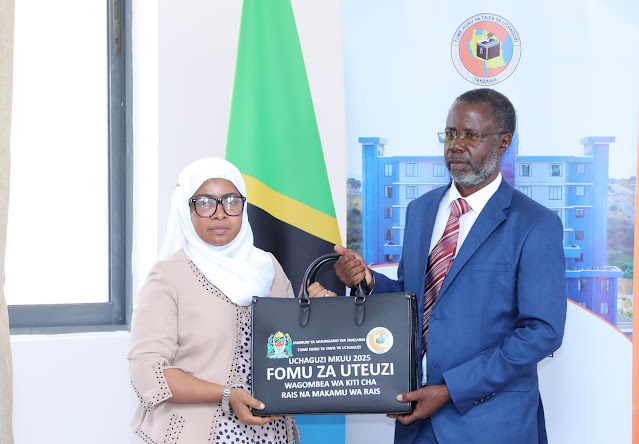 CUF WAMTUMA GOMBO KUCHUKUA FOMU ZA UTEUZI INEC KUWANIA KITI CHA RAIS UCHAGUZI MKUU 2025