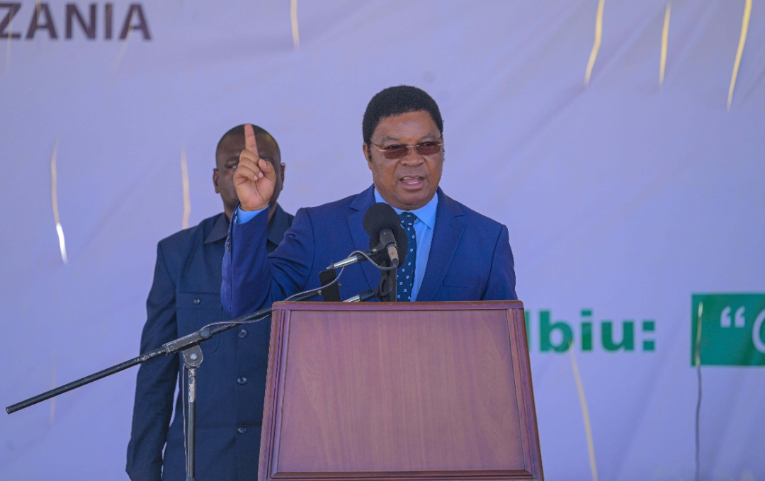 WAZIRI MKUU MAJALIWA AWAPONGEZA WIZARA YA MALIASILI NA UTALII MAONESHO YA NANENANE