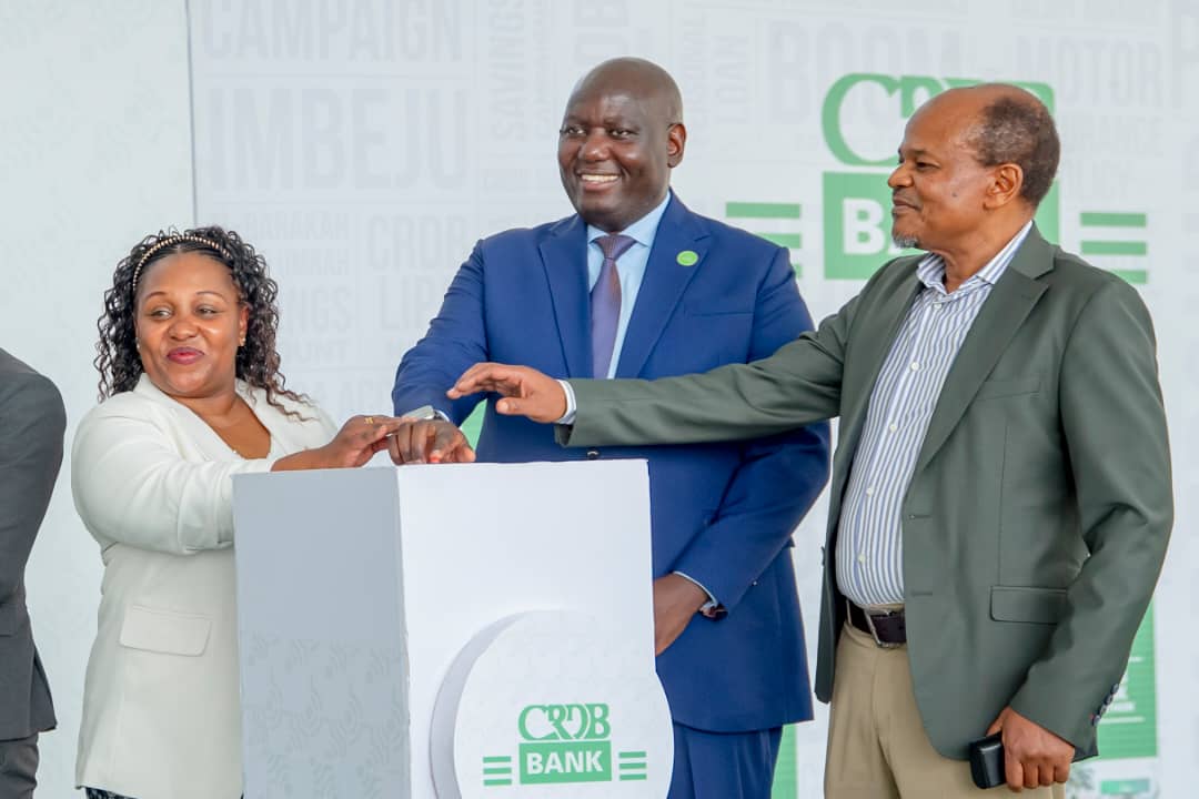CRDB YAZINDUA WIKI YA HUDUMA KWA WATEJA HUKU WAKIJIVUNIA MAFANIKIO MAKUBWA KWA MIAKA 30