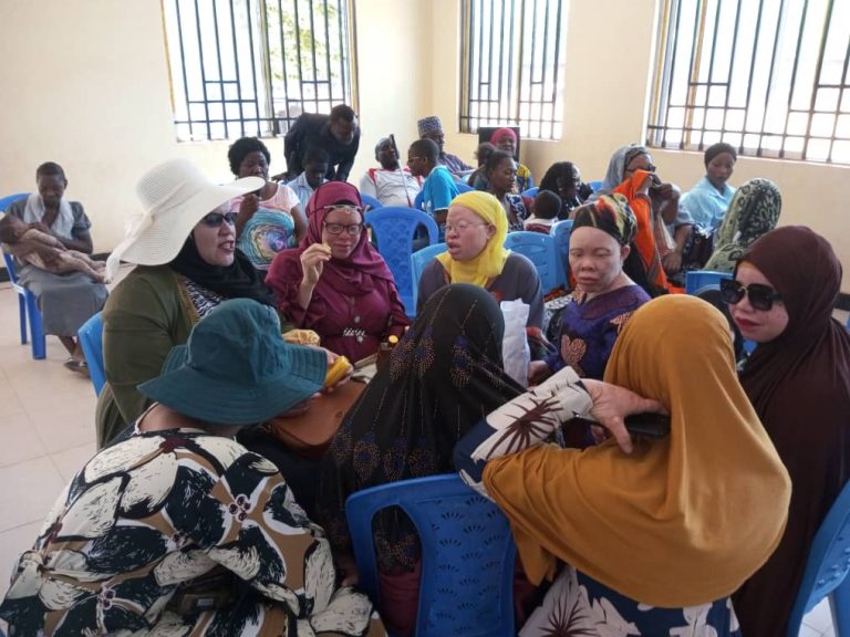 WENYE ULEMAVU WAHAMASISHA KUJITOKEZA KUWACHAGUA VIONGOZI WANAOWEZA KUTETEA MASLAHI YAO